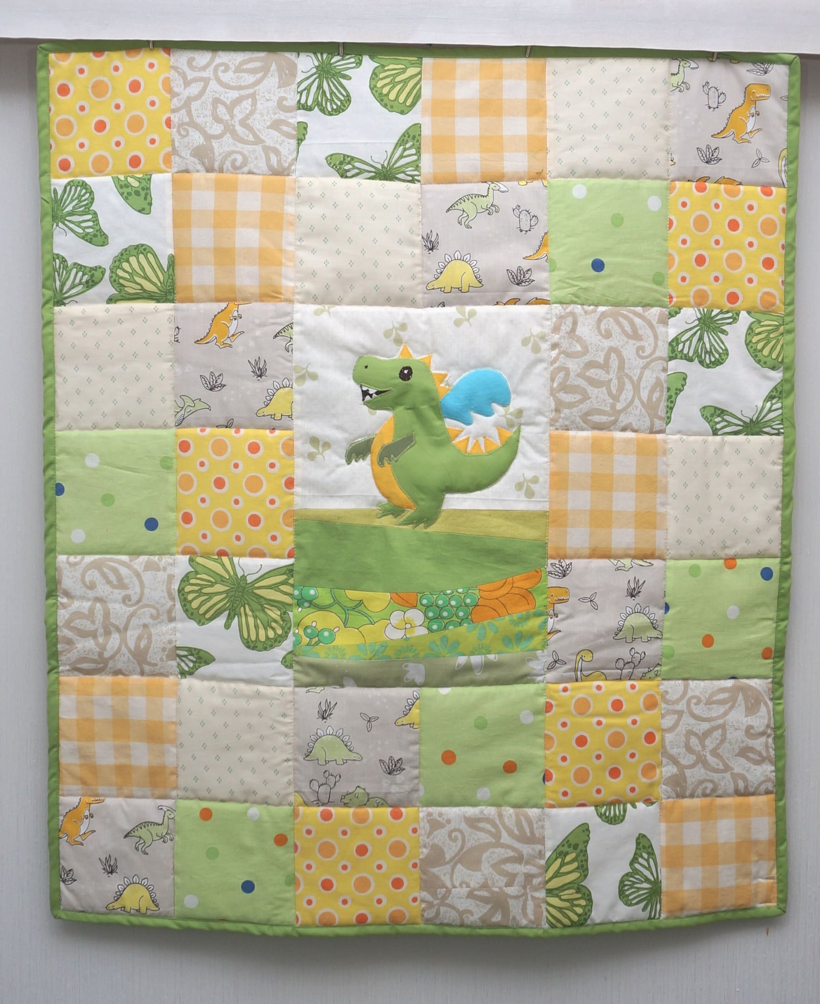 2607 Baby Quilt 01 Dinosaurus 01