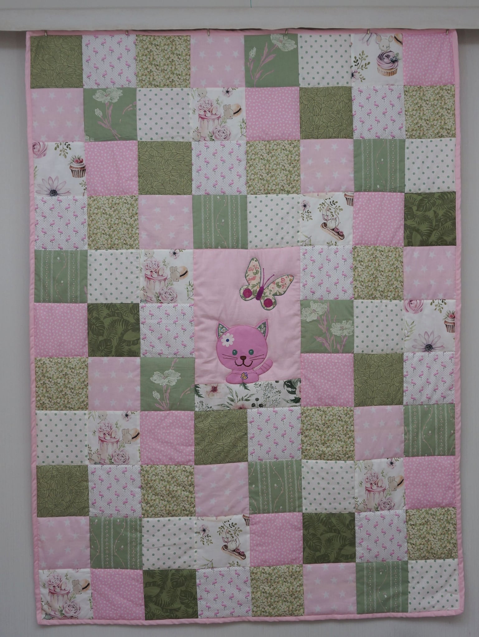 2609 Kids Quilt 01 Kitty pink_green