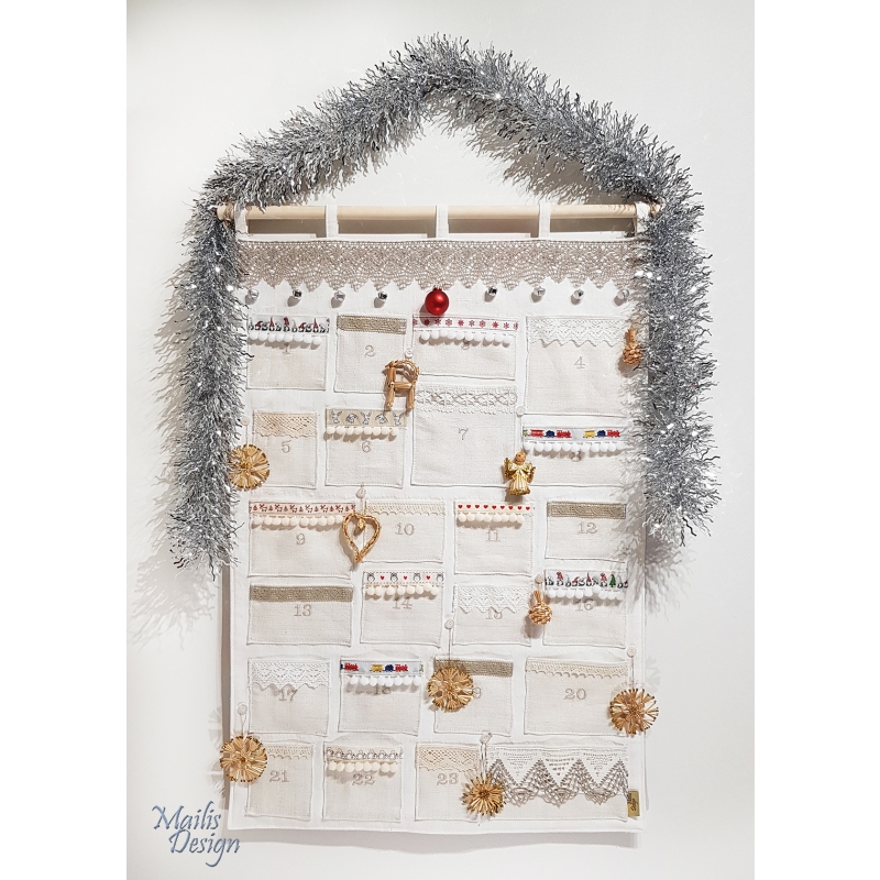 Advent Calendar, linen 53 x 74 cm, with 24 pockets & jingle bells