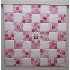 2208 Baby quilt 02 Owl pink.jpg