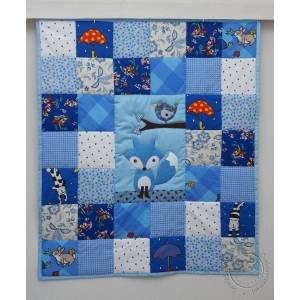 2208 Baby quilt 06 Fox blue.jpg