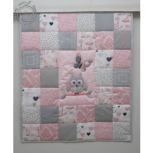 2302 Baby quilt 6 Owl pink.jpg